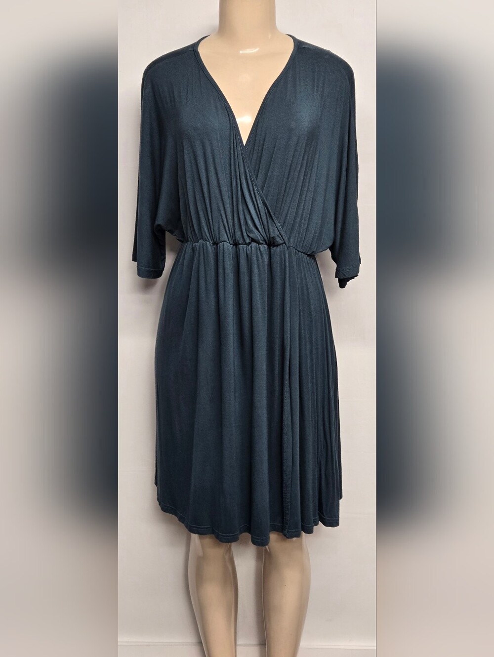Ekouaer M Dress Slinky Stretch Knit Criss Cross Empire Waist Dolman Sleeve